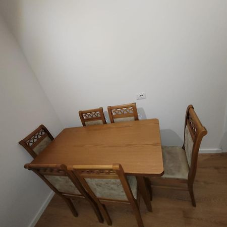 Enes Apartment Tirane Exterior foto